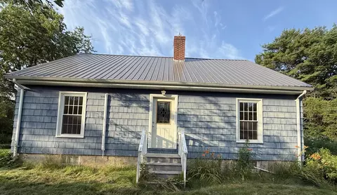 3 Sadie Ln, Bowdoinham, ME 04008