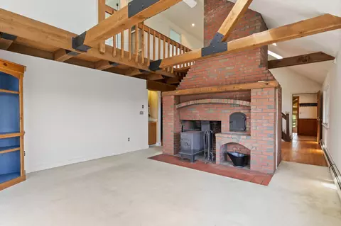 Living - 71 Dennett Rd, Dayton, ME 04005 photo 3 of 11