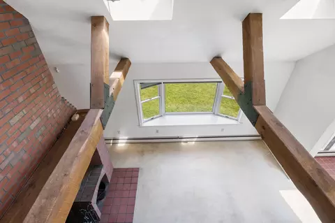 Living - 71 Dennett Rd, Dayton, ME 04005 photo 6 of 11