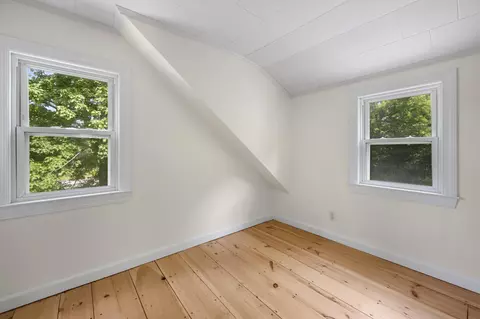 Bedroom - 8 Grove St, Brewer, ME 04412 photo 7 of 10