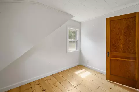 Bedroom - 8 Grove St, Brewer, ME 04412 photo 6 of 10