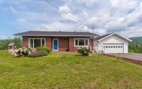 32 Us Route 1, Frenchville, ME 04745