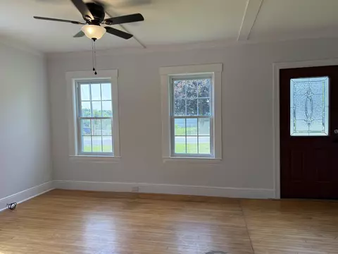 Living - 111 Kinderhook St, Randolph, ME 04346 photo 5 of 10