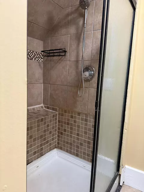 Bath - 111 Kinderhook St, Randolph, ME 04346 photo 2 of 2