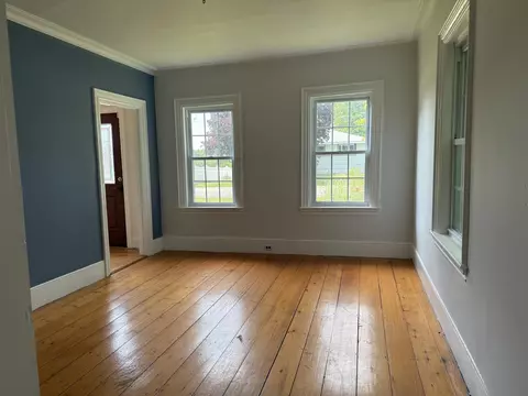 Living - 111 Kinderhook St, Randolph, ME 04346 photo 4 of 10