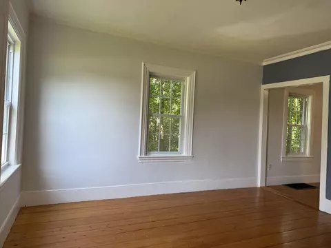 Living - 111 Kinderhook St, Randolph, ME 04346 photo 7 of 10