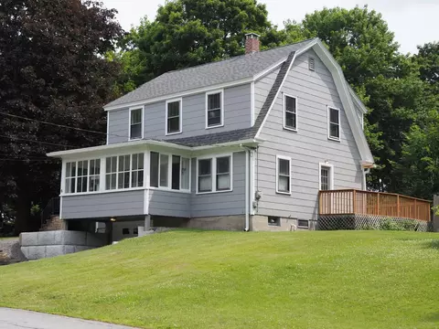 8 Fairview Ave, Augusta, ME 04330 photo 1