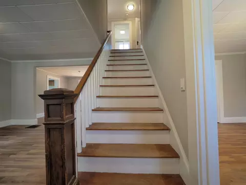 8 Fairview Ave, Augusta, ME 04330 photo 17
