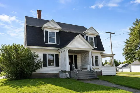 129 Greeley St, Pittsfield, ME 04967