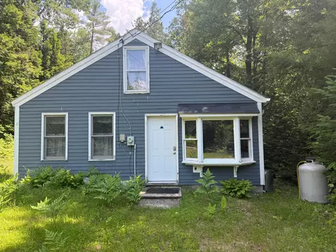 287 Middle Rd, New Portland, ME 04961