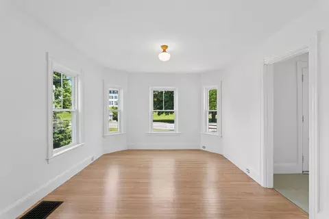 Living - 4 Washington St, Bath, ME 04530 photo 1 of 2