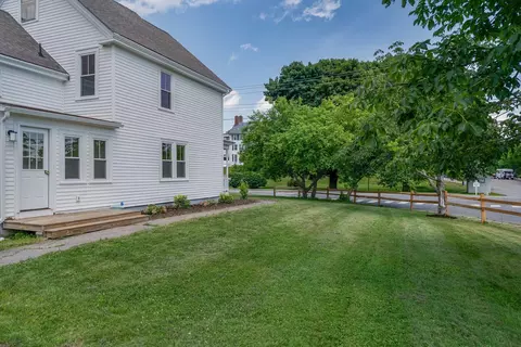 Exterior - 4 Washington St, Bath, ME 04530 photo 3 of 5
