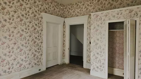 Bedroom - 85 Main St, Thomaston, ME 04861 photo 7 of 16
