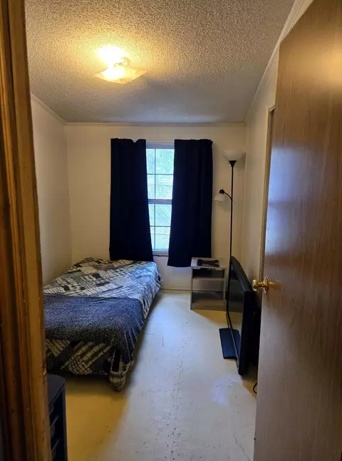 123 Cedar St, Millinocket, ME 04462 photo 12