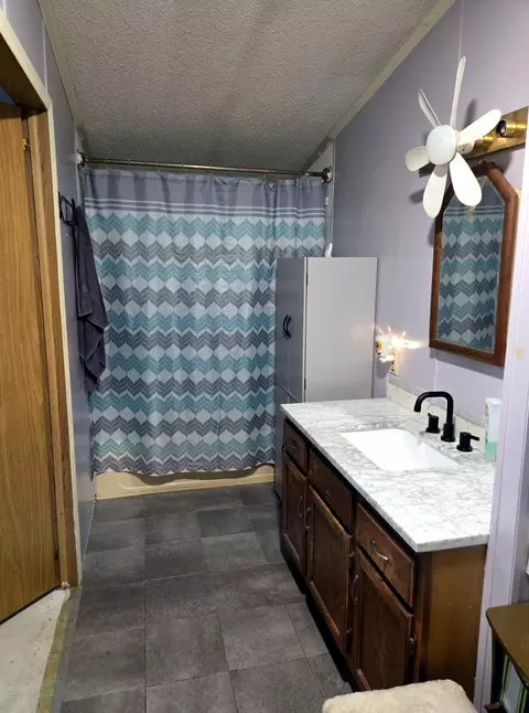 123 Cedar St, Millinocket, ME 04462 photo 8