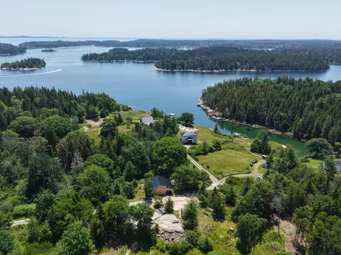 View/Area - 20 Sailors Way, Vinalhaven, ME 04863 photo 10 of 10