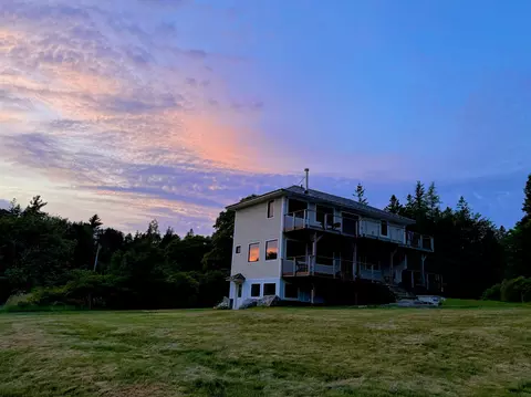 Exterior - 20 Sailors Way, Vinalhaven, ME 04863 photo 3 of 4