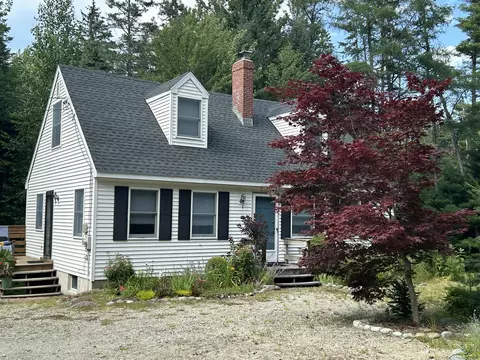 29 Folkestone Dr, Bar Harbor, ME 04609