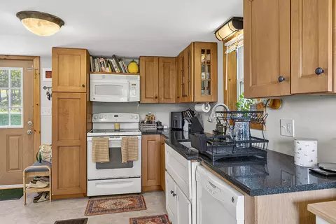 691 Eastern Ave, Augusta, ME 04330 photo 20