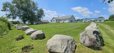 Exterior - 8 Meadow Dr, Waterville, ME 04901 photo 4 of 8