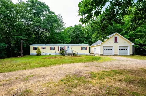 27 Worster Rd #0, Berwick, ME 03901