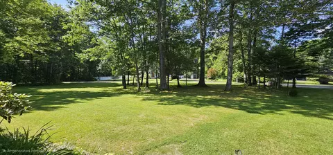 18 Dollis Ave, Vassalboro, ME 04989