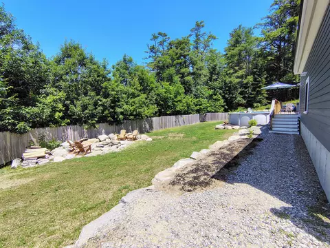 Exterior - 6 Red Barn Rd, Damariscotta, ME 04543 photo 2 of 8