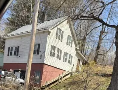 27 Austin Dr, Bingham, ME 04920