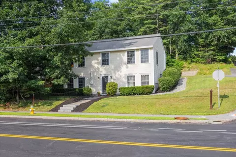 531 Auburn St, Portland, ME 04103