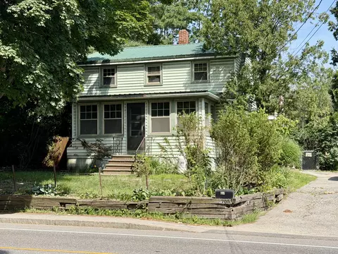 705 Riverside St, Portland, ME 04103