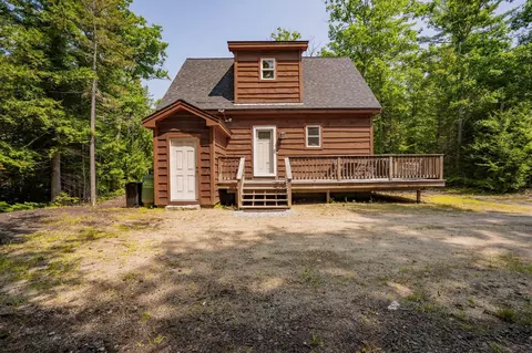 19 River Glen Rd, Bethel, ME 04217