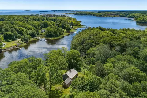 View/Area - 29 Ferry Ln, Biddeford, ME 04005 photo 2 of 7