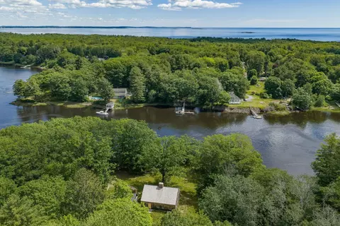 View/Area - 29 Ferry Ln, Biddeford, ME 04005 photo 4 of 7