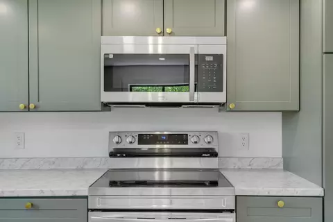 Kitchen - 722 N Main St, Brewer, ME 04412 photo 3 of 4