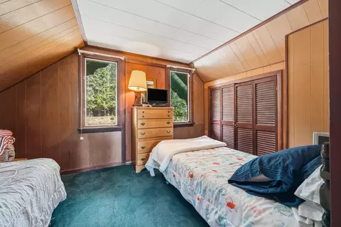 Bedroom - 62 Furbish Rd, Rangeley, ME 04970 photo 6 of 8
