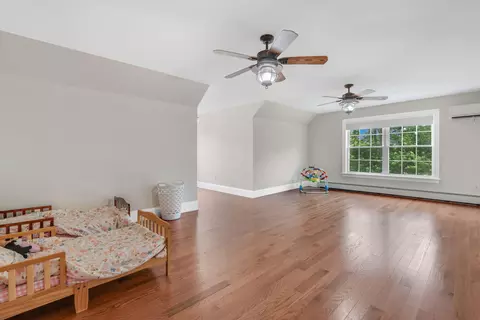 Bedroom - 517 Blackstream Rd, Hermon, ME 04401 photo 4 of 4