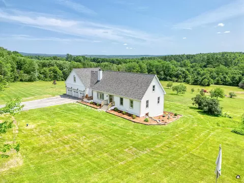 270 Sturtevant Hill Rd, Readfield, ME 04355