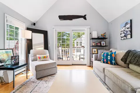 Living - 17 Yardarm Way, Ogunquit, ME 03907 photo 1 of 2