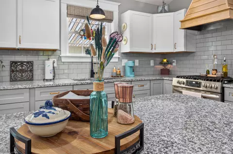 Kitchen - 520 Bog Rd, Hermon, ME 04401 photo 2 of 5
