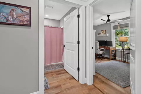 Entry Way - 520 Bog Rd, Hermon, ME 04401 photo 3 of 4