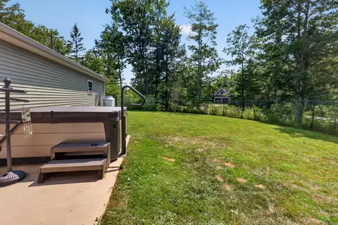 Exterior - 520 Bog Rd, Hermon, ME 04401 photo 14 of 16