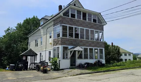 245 Pine St, Rumford, ME 04276