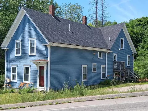 4 Whig St, Winterport, ME 04496
