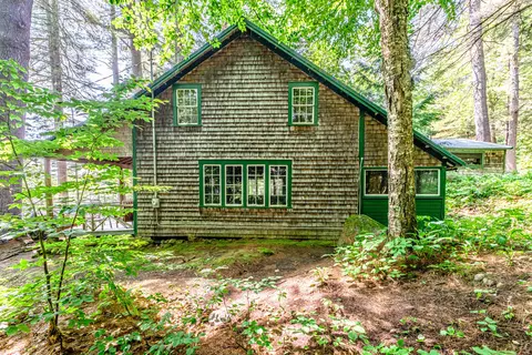28 Pine Tree Rd, Waterford, ME 04088