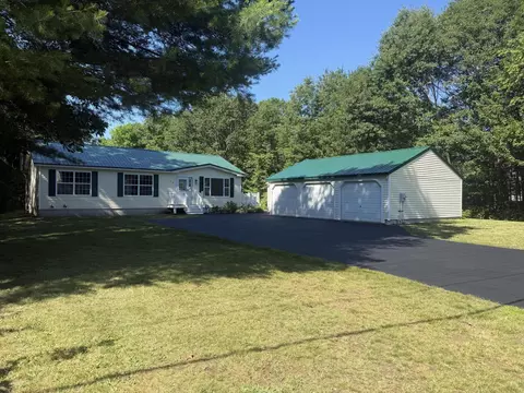 74 Stephen Eaton Ln, Wells, ME 04090