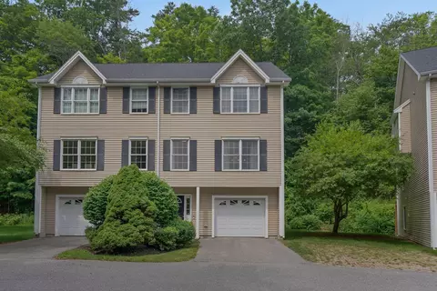 Exterior - 16 Woodside Dr #4, Gorham, ME 04038 photo 2 of 5