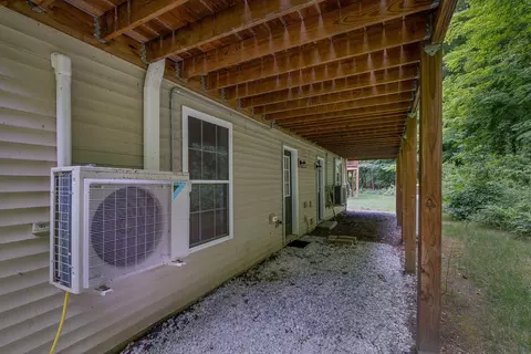Exterior - 16 Woodside Dr #4, Gorham, ME 04038 photo 4 of 5
