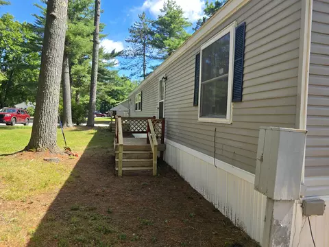 76 Evergreen Dr, Gorham, ME 04038 photo 3