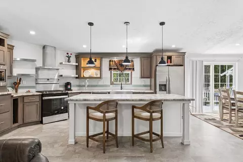 1 Martel Ln, Bridgton, ME 04009