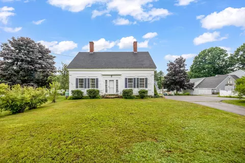 131 Dennett Rd, Kittery, ME 03904